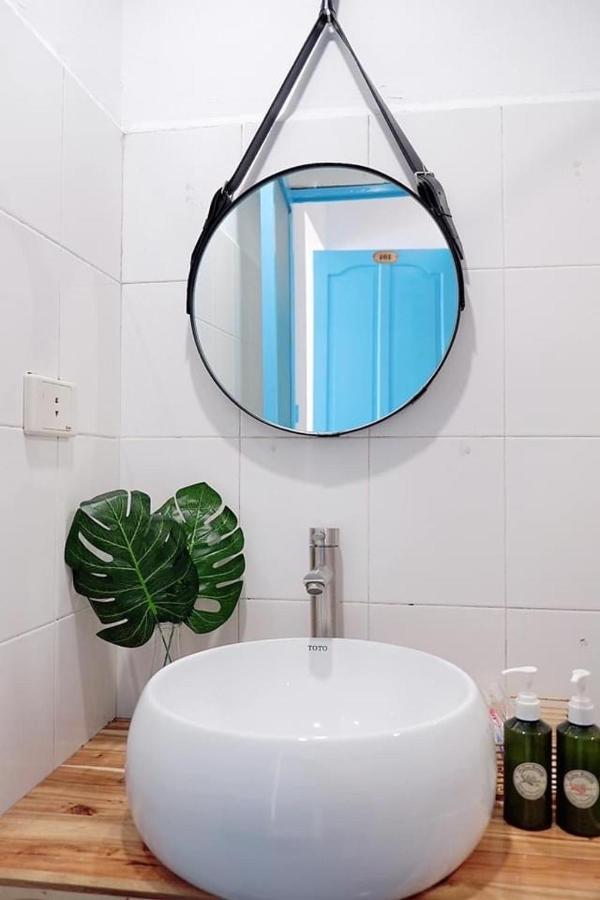 La Casa Homestay - 11B Anh Dao, Bai Chay Халонг Экстерьер фото